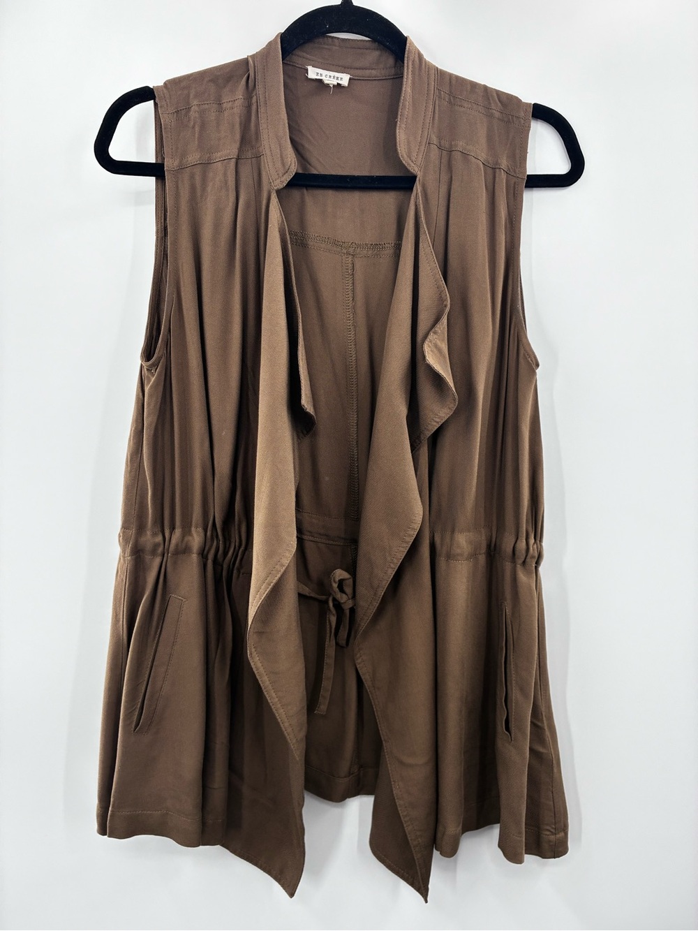 En Creme Taupe Sleeveless Drape Front Utility Vest Size:M